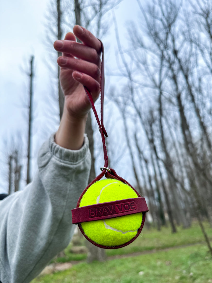 PORTAPELOTAS ROJO con PELOTA